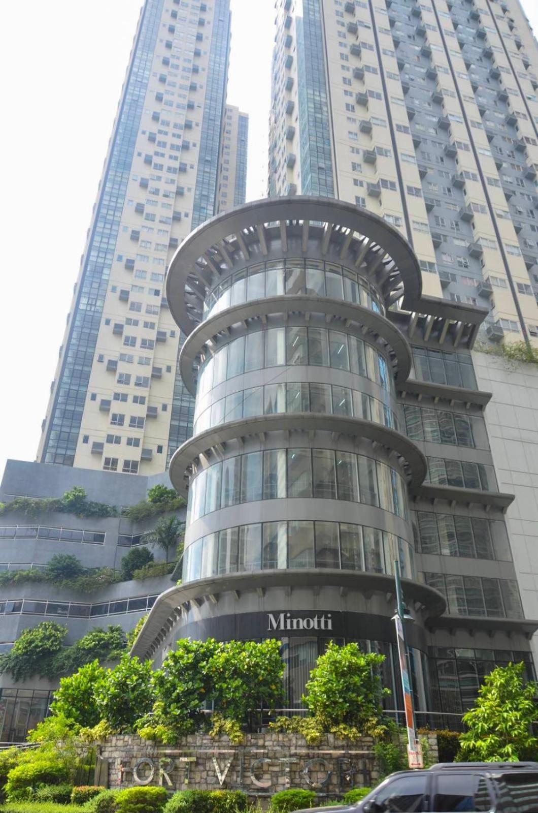 Oasis Regency @ Fort Victoria Bgc Taguig Εξωτερικό φωτογραφία