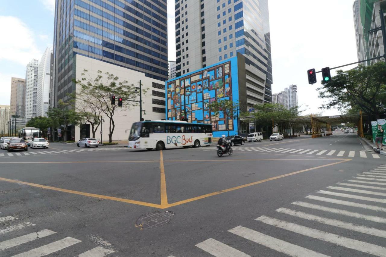 Oasis Regency @ Fort Victoria Bgc Taguig Εξωτερικό φωτογραφία